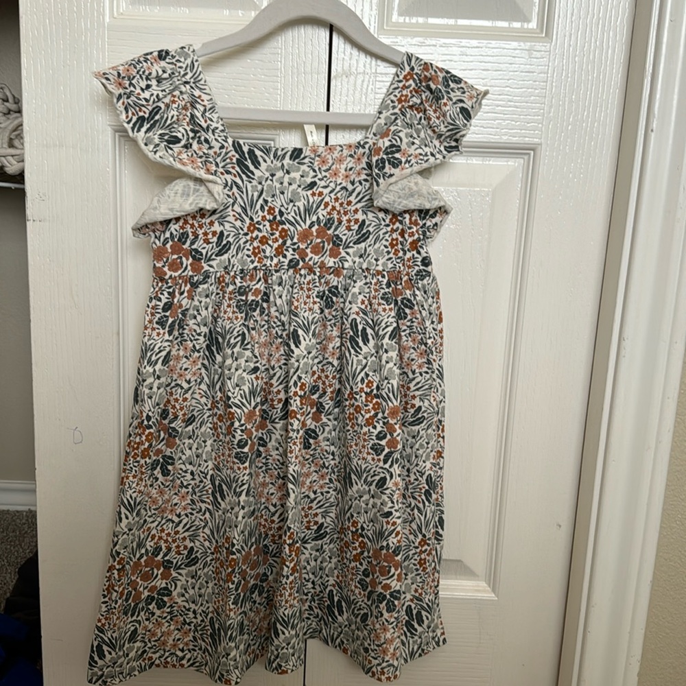 Rylee and cru 6-7 floral dress